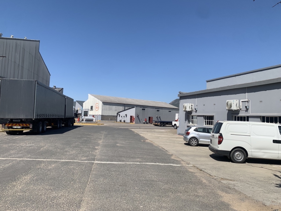 To Let commercial Property for Rent in Dal Josafat Western Cape